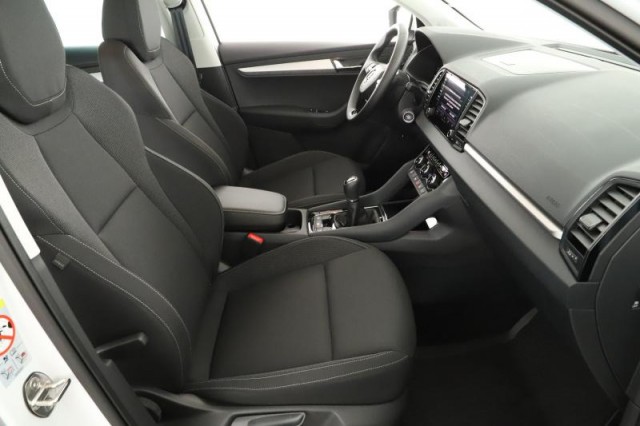Škoda Karoq  1.5 TSI Fresh