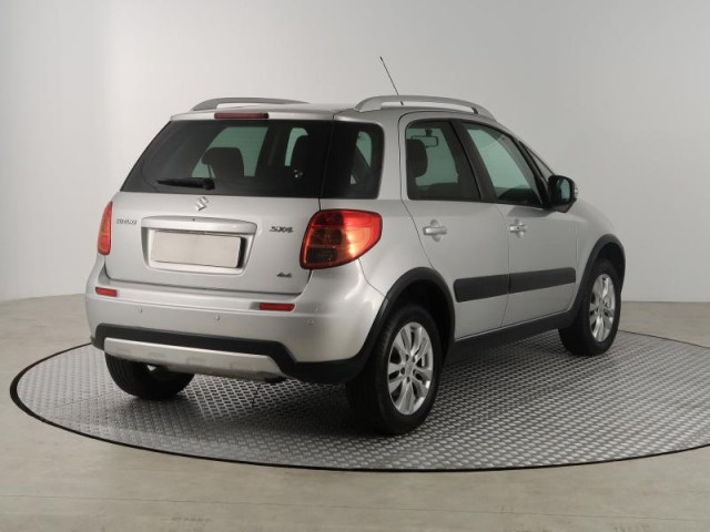 Suzuki SX4  1.6 VVT GL