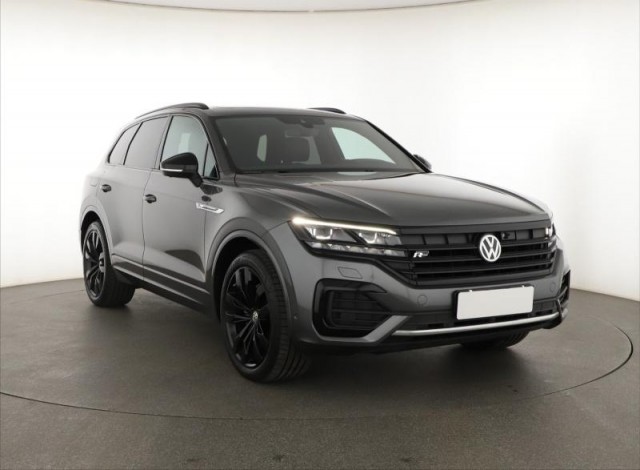 Volkswagen Touareg  3.0 TDI R-Line