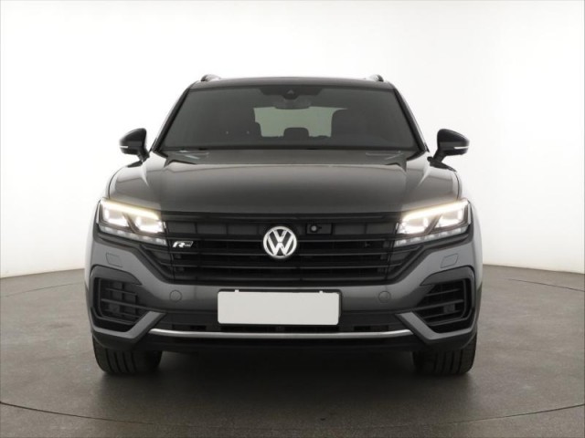 Volkswagen Touareg  3.0 TDI R-Line
