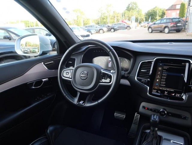 Volvo XC90  D5 AWD R-Design