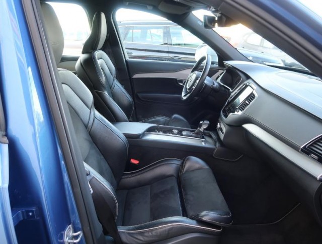 Volvo XC90  D5 AWD R-Design