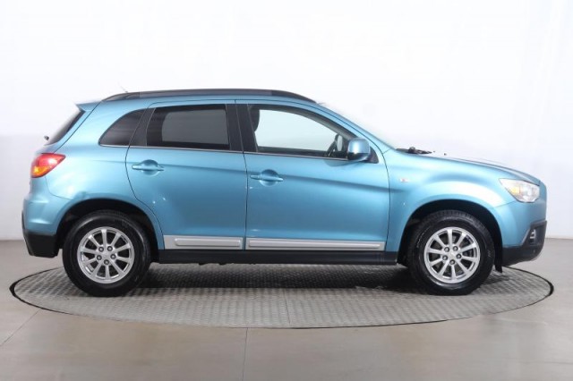Mitsubishi ASX  1.8 DI-D MIVEC 