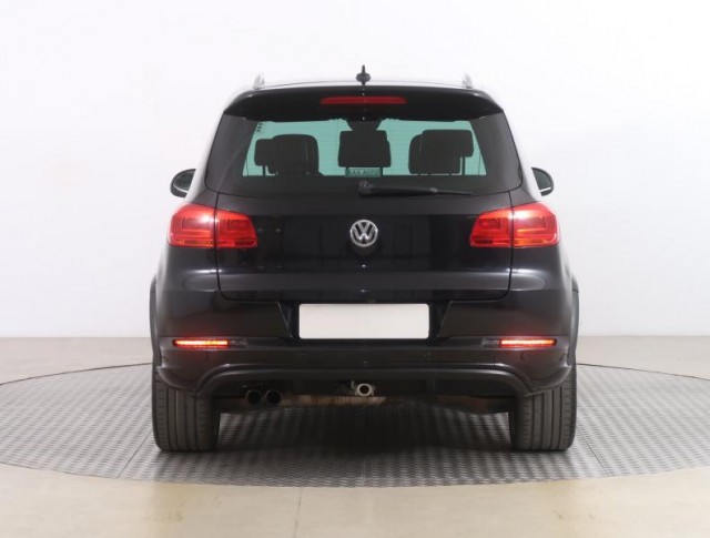 Volkswagen Tiguan  2.0 TSI R-Line