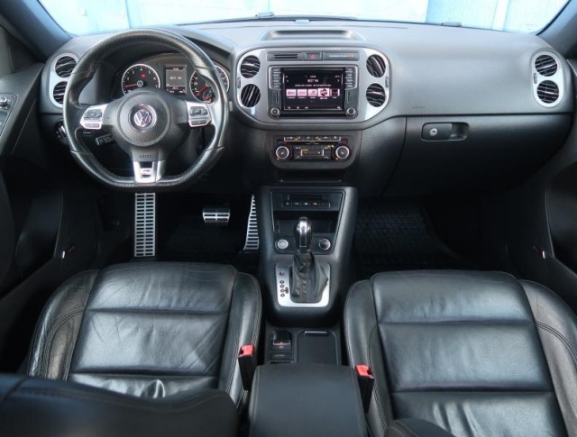 Volkswagen Tiguan  2.0 TSI R-Line