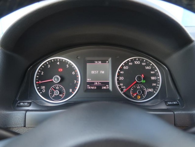 Volkswagen Tiguan  2.0 TSI R-Line