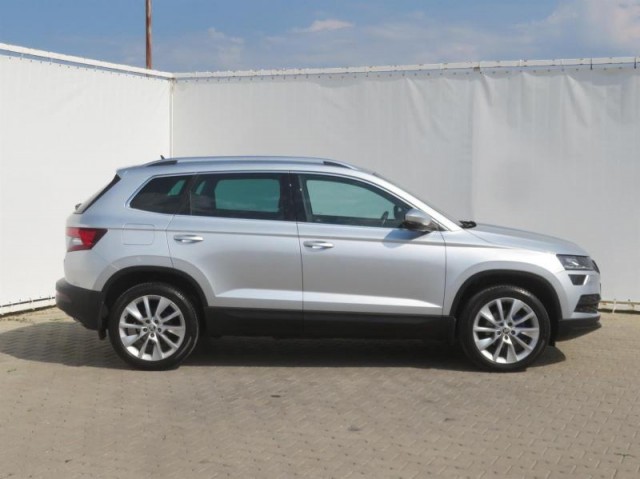 Škoda Karoq  1.5 TSI 