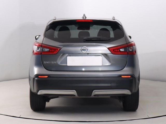 Nissan Qashqai  1.3 DIG-T 