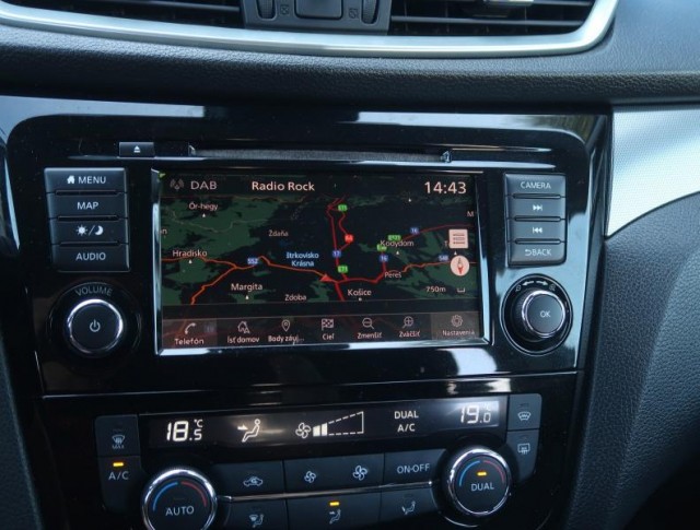 Nissan Qashqai  1.3 DIG-T 