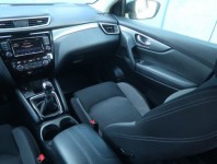 Nissan Qashqai  1.3 DIG-T 
