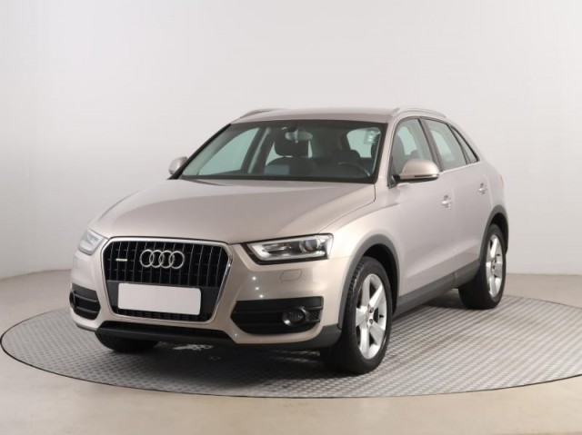 Audi Q3  2.0 TDI 