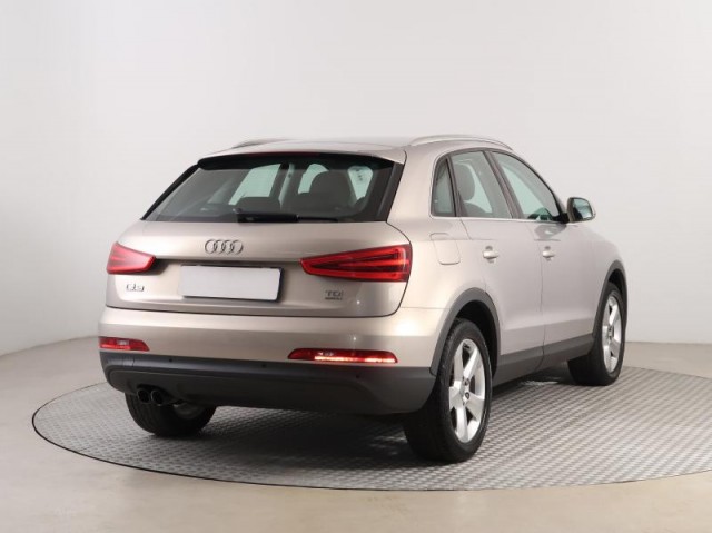 Audi Q3  2.0 TDI 