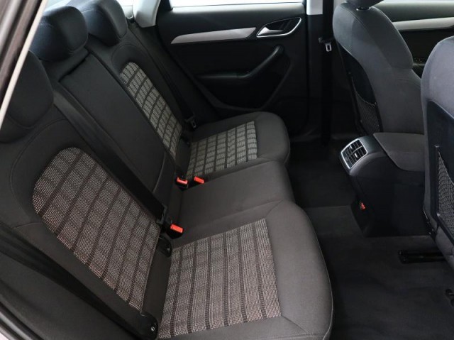 Audi Q3  2.0 TDI 