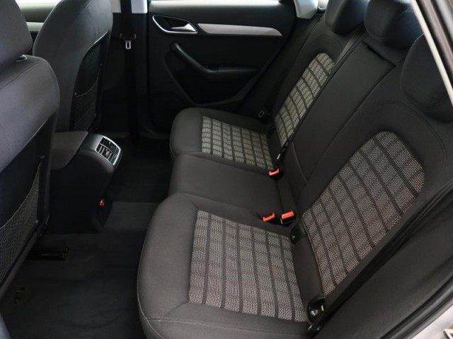Audi Q3  2.0 TDI 