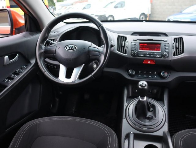 Kia Sportage  2.0 CRDi 