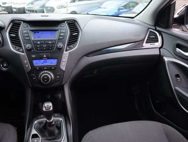 Hyundai Santa Fe  2.0 CRDi 
