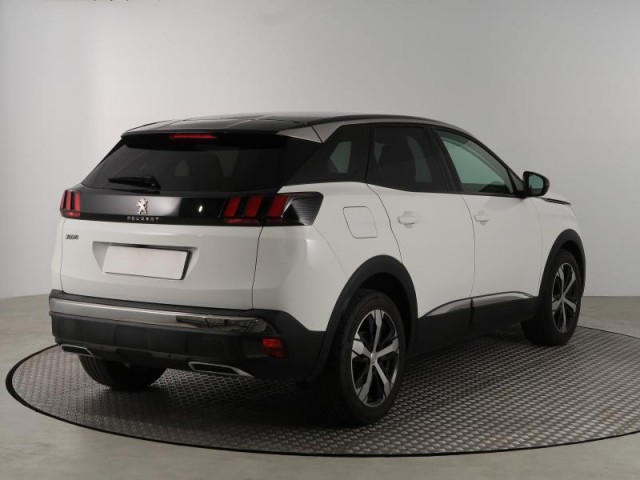 Peugeot 3008  1.6 BlueHDi Allure