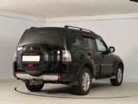 Mitsubishi Pajero  3.2 DI-D 