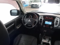 Mitsubishi Pajero  3.2 DI-D 