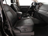 Mitsubishi Pajero  3.2 DI-D 
