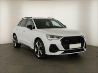Audi Q3  40 TDI S line