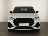 Audi Q3  40 TDI S line