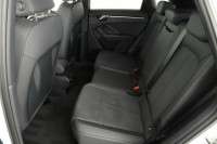 Audi Q3  40 TDI S line
