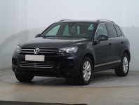 Volkswagen Touareg  3.0 TDI 