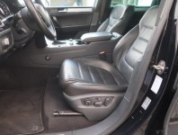 Volkswagen Touareg  3.0 TDI 