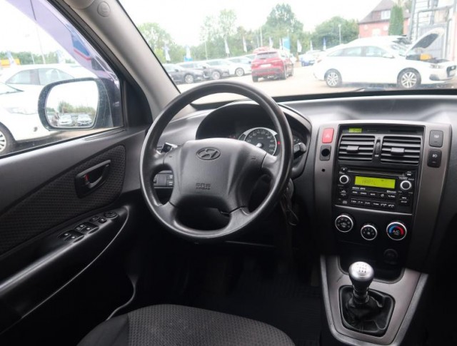 Hyundai Tucson  2.0 CRDi 