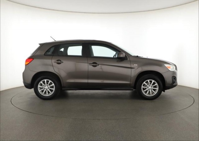 Mitsubishi ASX  1.6 MIVEC 