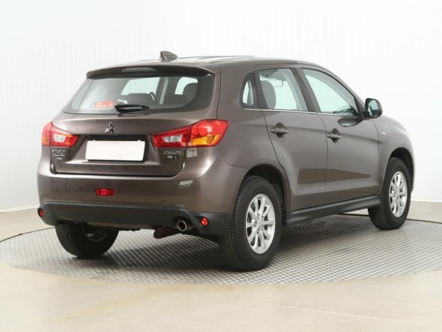 Mitsubishi ASX  1.6 MIVEC 