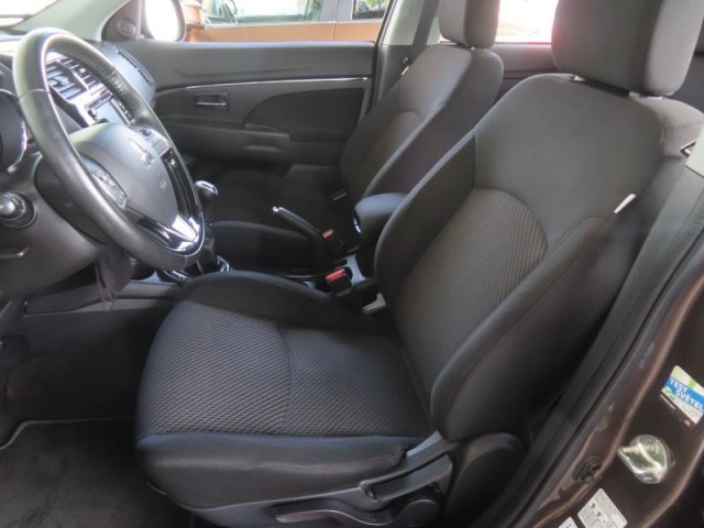 Mitsubishi ASX  1.6 MIVEC 