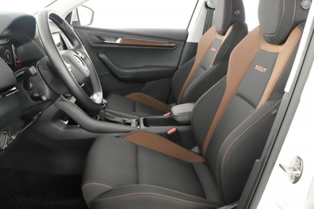 Škoda Karoq  2.0 TDI Scout