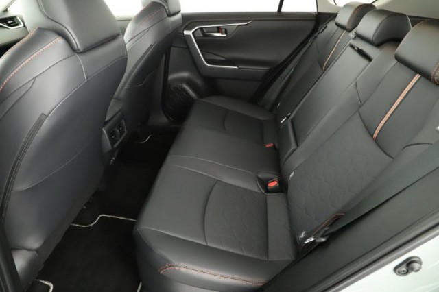 Toyota RAV 4  2.5 Hybrid Adventure