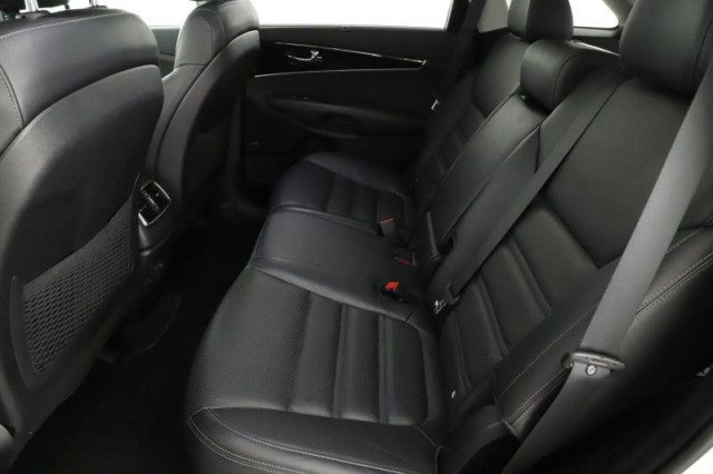 Kia Sorento  2.2 CRDi Silver