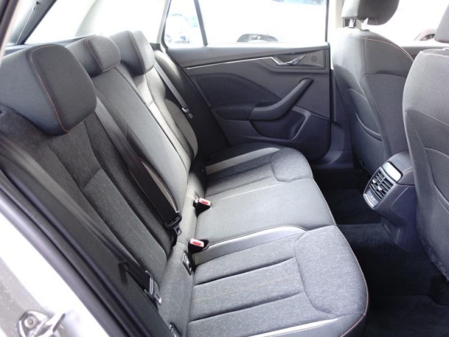 Škoda Kamiq  1.0 TSI Style