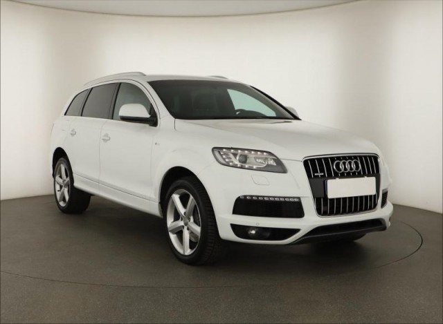 Audi Q7  3.0 TDI 