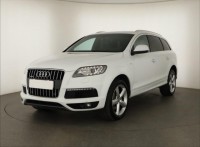 Audi Q7  3.0 TDI 