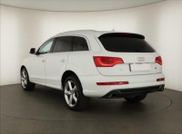 Audi Q7  3.0 TDI 