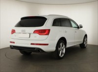 Audi Q7  3.0 TDI 
