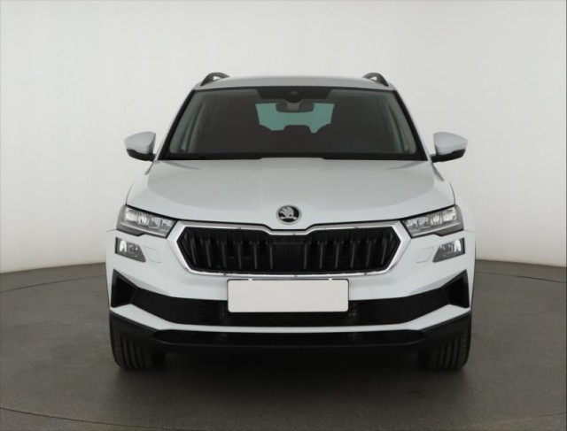 Škoda Karoq  1.5 TSI Fresh