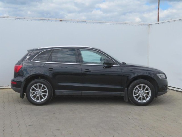 Audi Q5  2.0 TDI 
