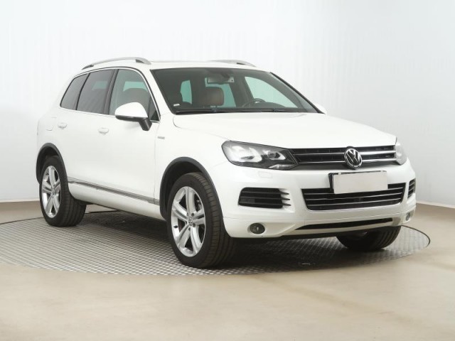 Volkswagen Touareg  3.0 TDI 