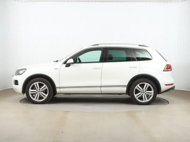 Volkswagen Touareg  3.0 TDI 