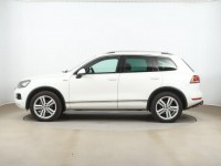 Volkswagen Touareg  3.0 TDI 