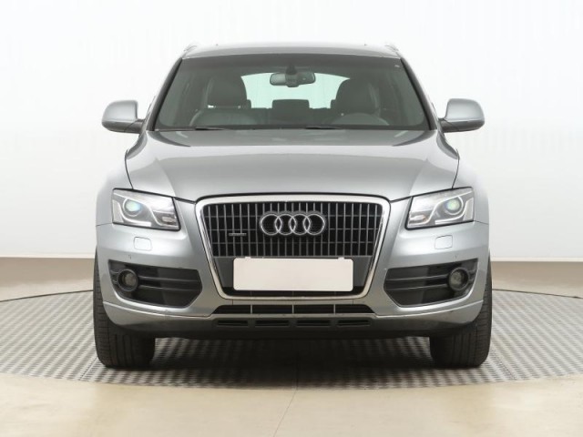Audi Q5  2.0 TDI 