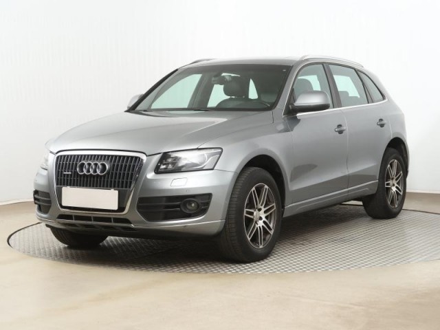 Audi Q5  2.0 TDI 