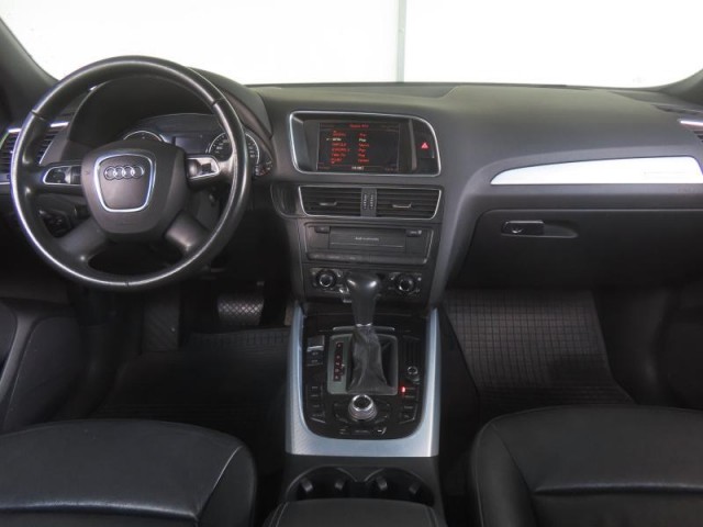 Audi Q5  2.0 TDI 