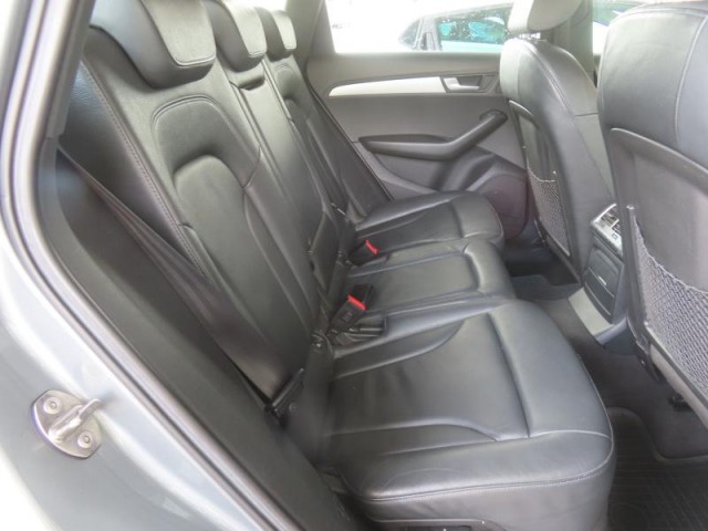 Audi Q5  2.0 TDI 